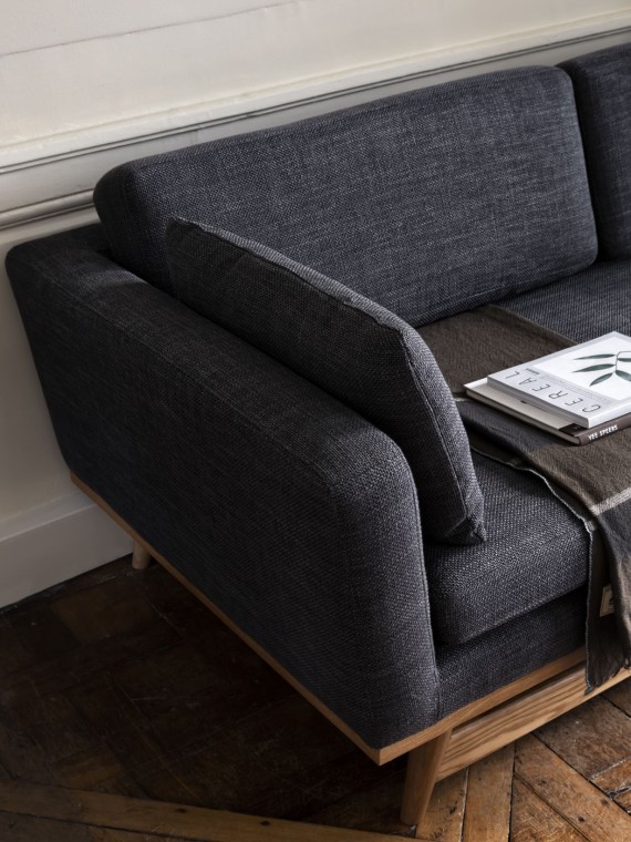 Red edition, Sofa in fabric or velvet, 210