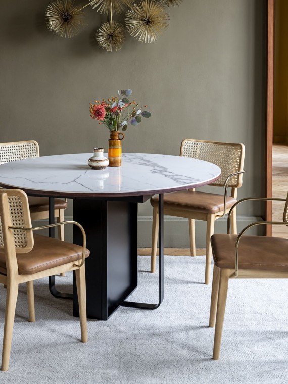 Red Edition Dining table in Statuario ceramic, Félice